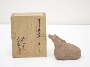 目黒威徳造　干支午香合（共箱）